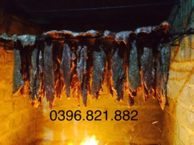 1 kg trâu gác bếp giá tận lò tặng chẳm chéo | BigBuy360 - bigbuy360.vn