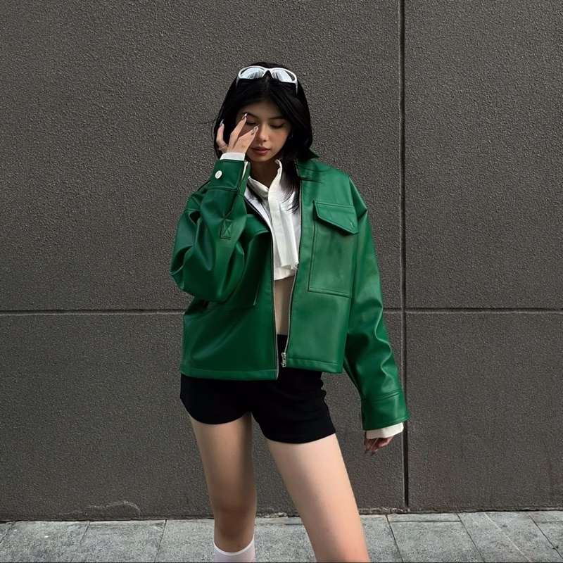 Áo khoác da local brand Destruction màu xanh lá cổ bẻ form boxy