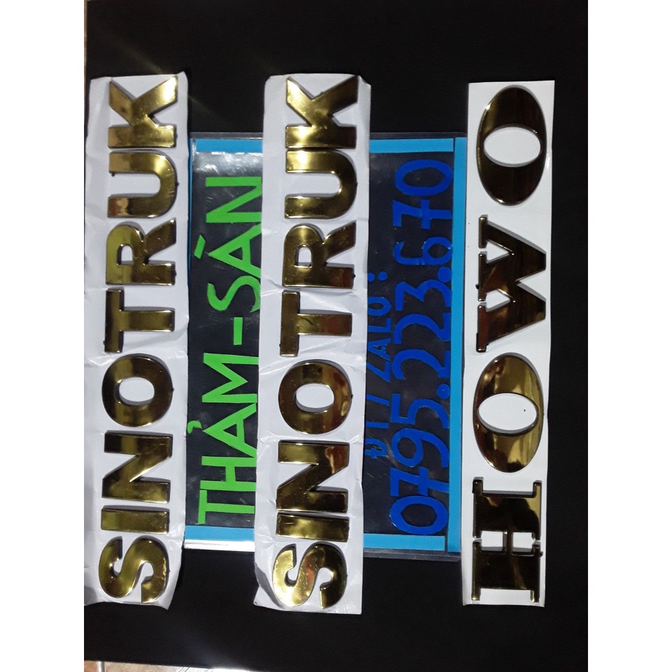 Chữ Howo, Sinotruck nhựa ABS màu Vàng