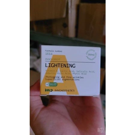 Kem Peel Vitamin A 5% Innoaesthetics Tái tạo đều màu da giảm thâm mụn