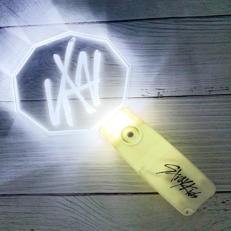 Đèn cổ vũ Lighstick Straykids - Sẵn hàng