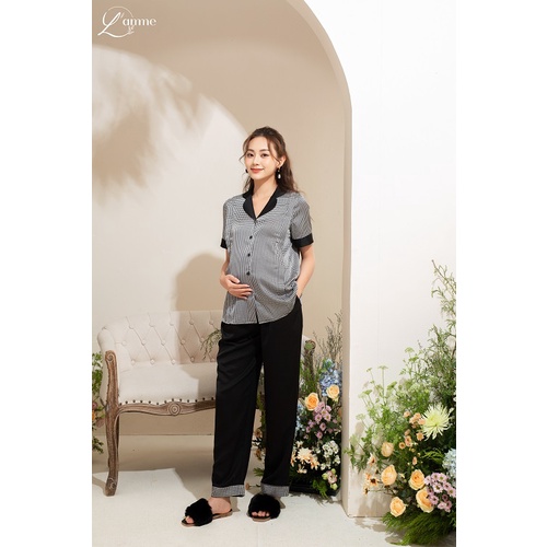 Bộ bầu mặc nhà Bộ Jessi chất lụa mát mẻ, thấm hút mồ hôi tốt thích hợp cho da nhạy cảm thiết kế bởi LAMME