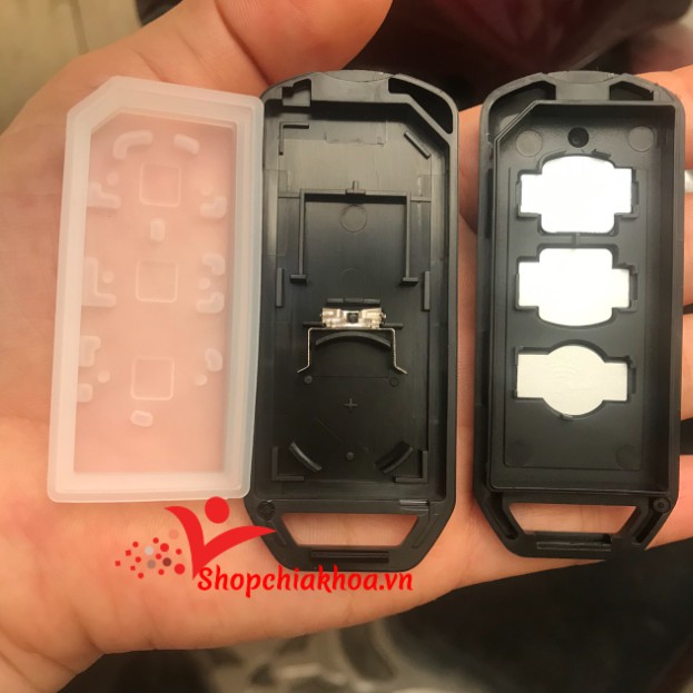 Vỏ chìa khóa xe máy Honda thông minh SH có đầy đủ nút kèm theo