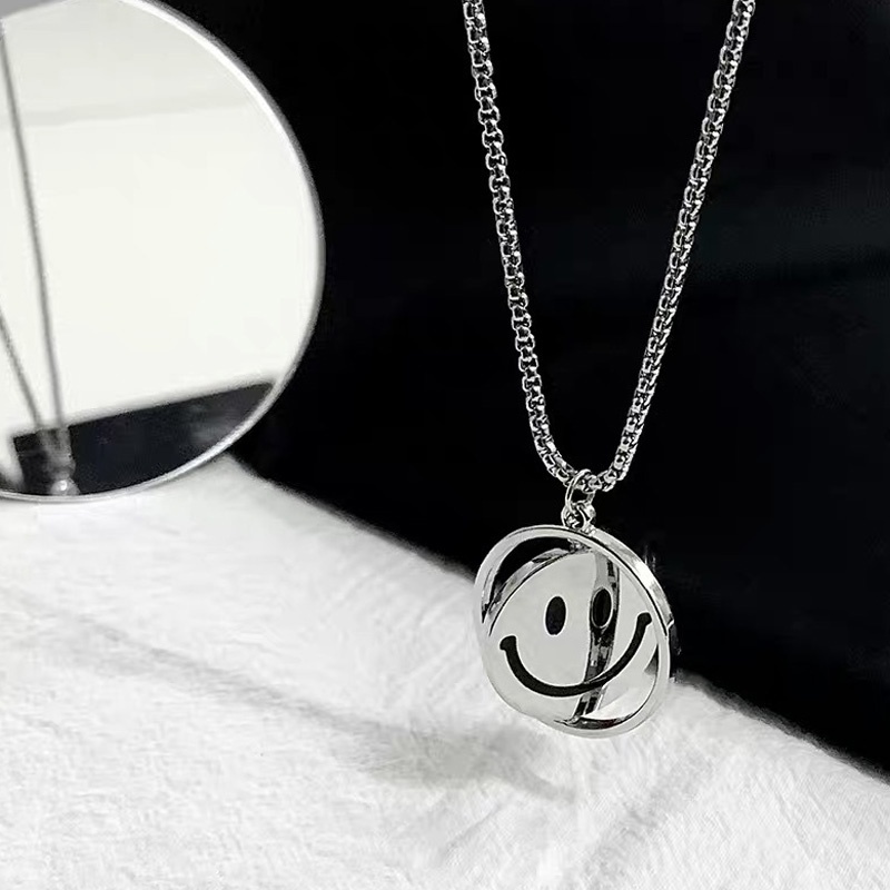 Vòng cổ thép không gỉ mặt cười phong cách punk unisex