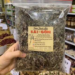 1kg quế, 1kg ngải cứu, 1kg tía tô,1kg hương nhu cho khách