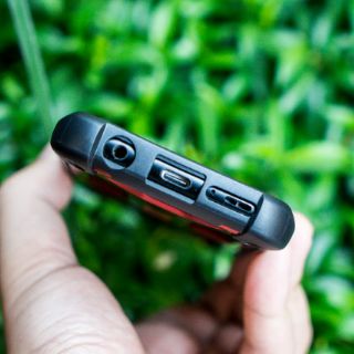 ỐP LƯNG GALAXY S9, S9 PLUS UAG MONARCH TITANIUM