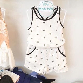 Jumpsuit Old Navy.