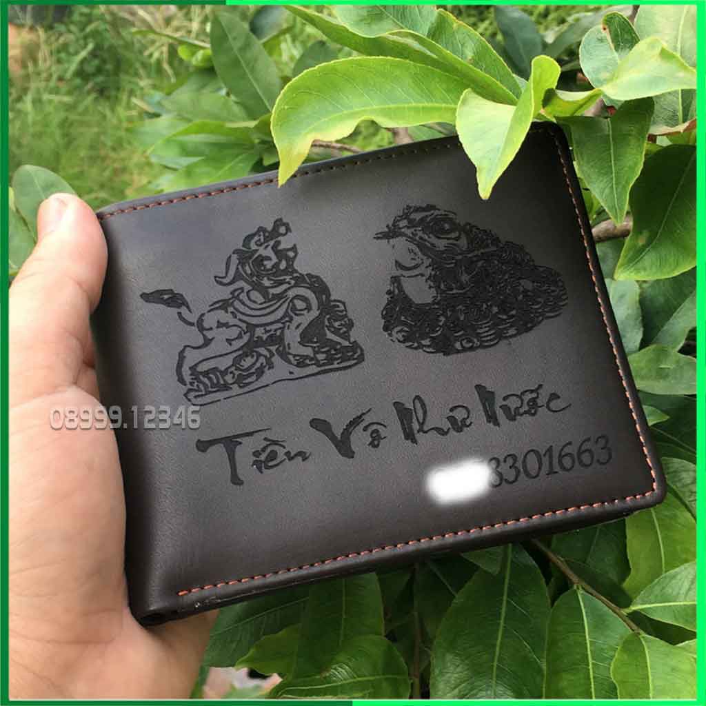 Ví nam chất da bò khắc tên con giáp logo đẹp - KLAKA
