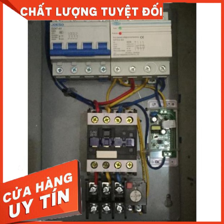 Tủ ĐIỀU KHIỂN ĐỘNG CƠ qua INTERNET,có hẹn giờ bật tắt, có bảo vệ quá áp, mất pha, kèm role nhiệt