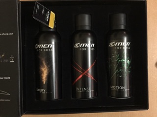 Xịt khử mùi nước hoa Xmen For Boss- Boss Gold 150ml