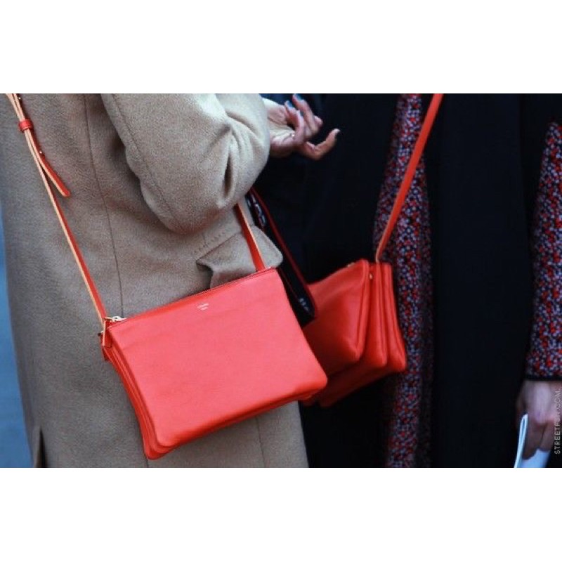 Túi đeo chéo hiệu xê lin mua 1 tách ra làm 3 chiếc mới 98%