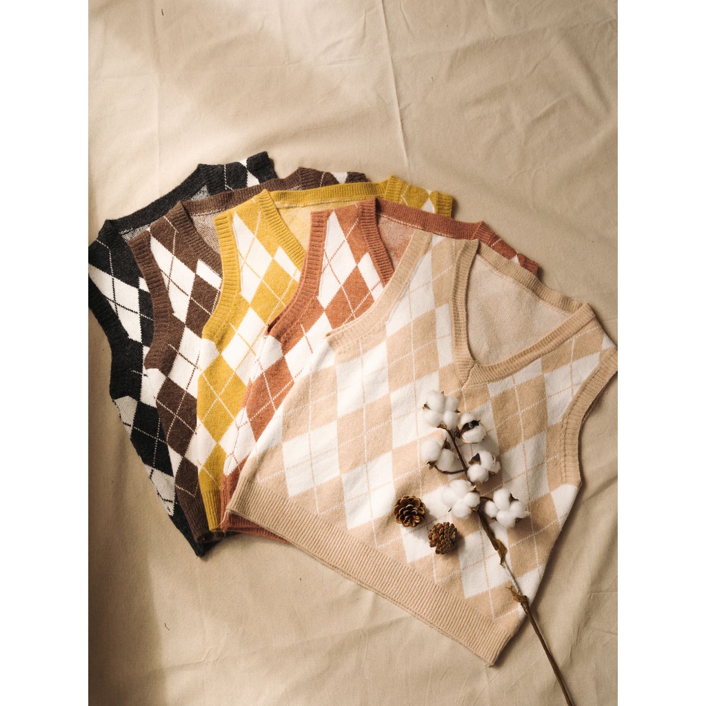 [Mã 2611THTRANG100K hoàn 10% xu đơn 99K] Áo len picked dáng gile nữ MADELEN nhiều màu họa tiết | BigBuy360 - bigbuy360.vn