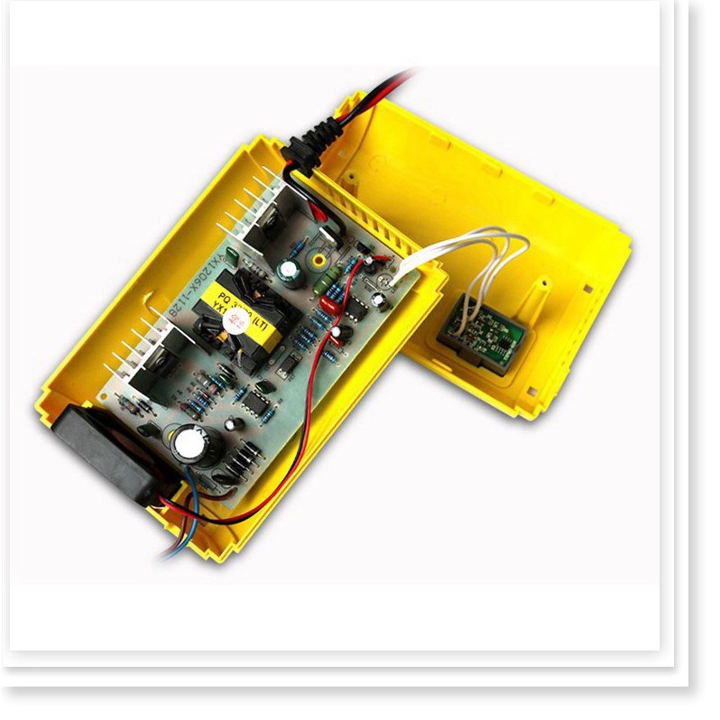 Sạc ắc quy 12V/6A sạc bình ô tô xe máy từ 20ah - 80ah