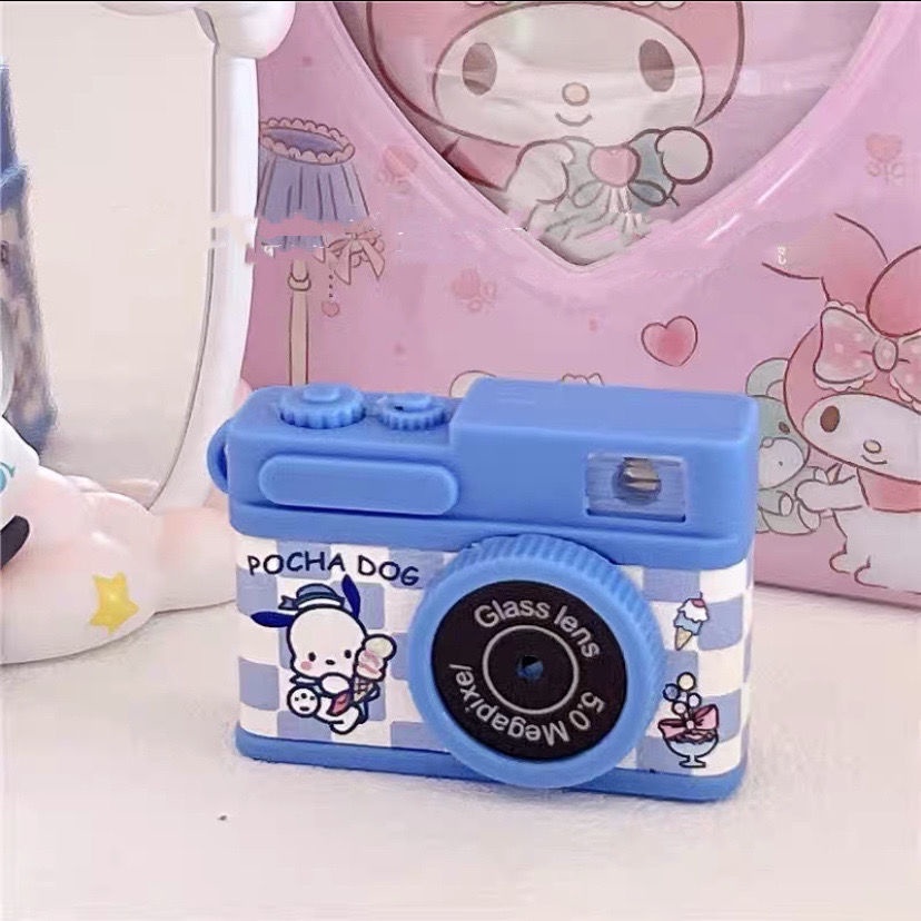 Móc Khóa Hình Máy Ảnh Sanrio Tai To Phát Quang Độc Đáo