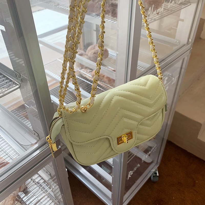 Túi IELGY đeo chéo hình vuông cỡ nhỏ màu xanh lá phối dây đeo sợi xích thời trang cho nữ