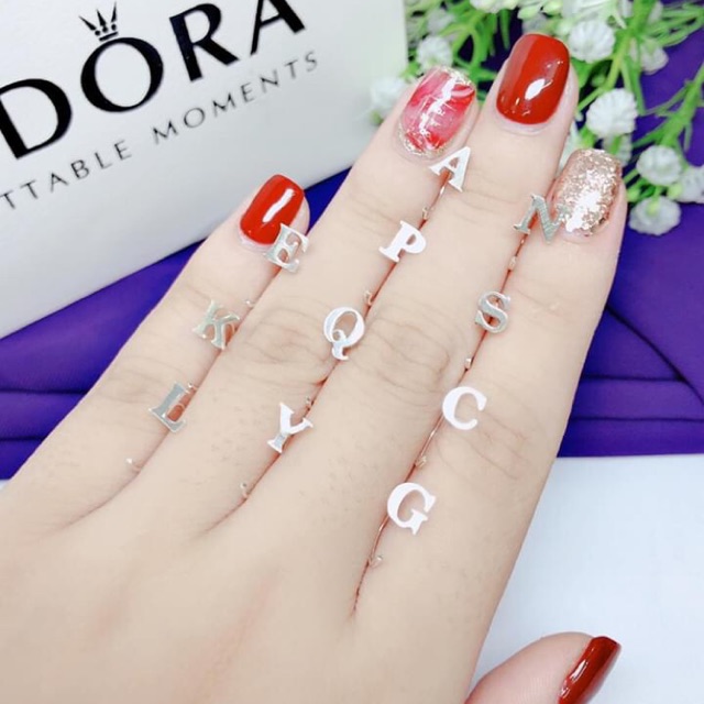 Bông tai bạc chữ cái