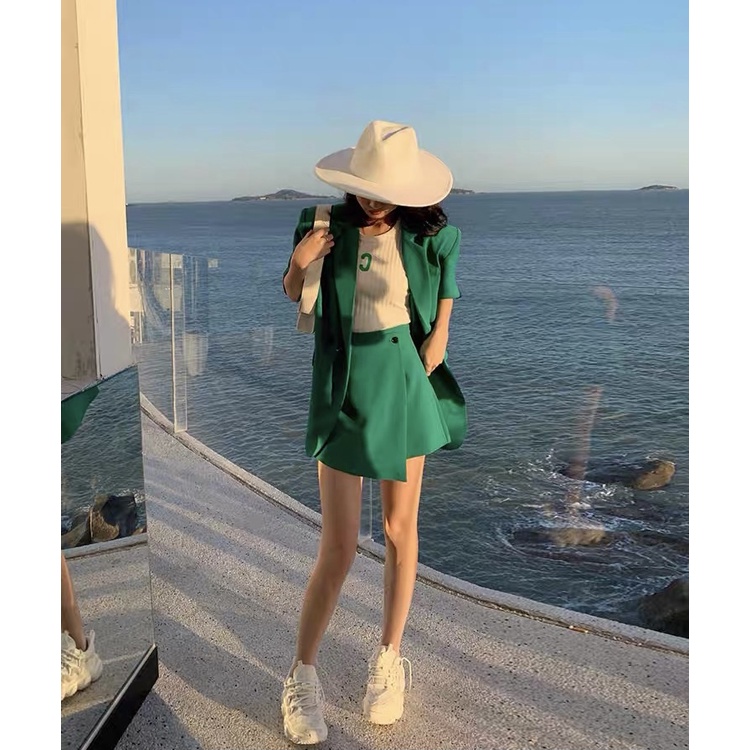 Set Vest Ngắn Tay & Quần Giả Váy Xanh Lá Eclipse Clothing Thiết Kế Thanh Lịch Chất Liệu Cao Cấp - Phù Hợp Dạo Phố Du lịc