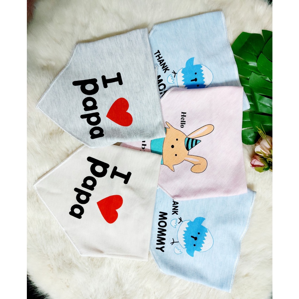 Bán lẻ 1 khăn yếm tam giác hai cúc bấm I love papa vải cotton cao cấp cực mềm mịn cho bé