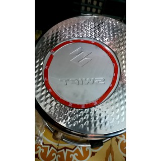 Ốp nắp xăng xe Suzuki Swift