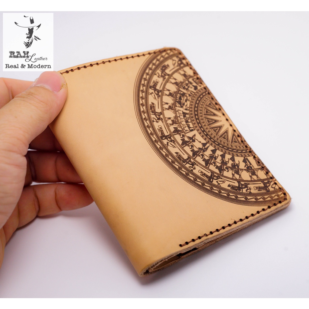 Ví nam Nữ Da Bò Italia Vegtan RAM Leather Khắc Trống Đồng Việt Nam Tốt Cho Sức Khỏe