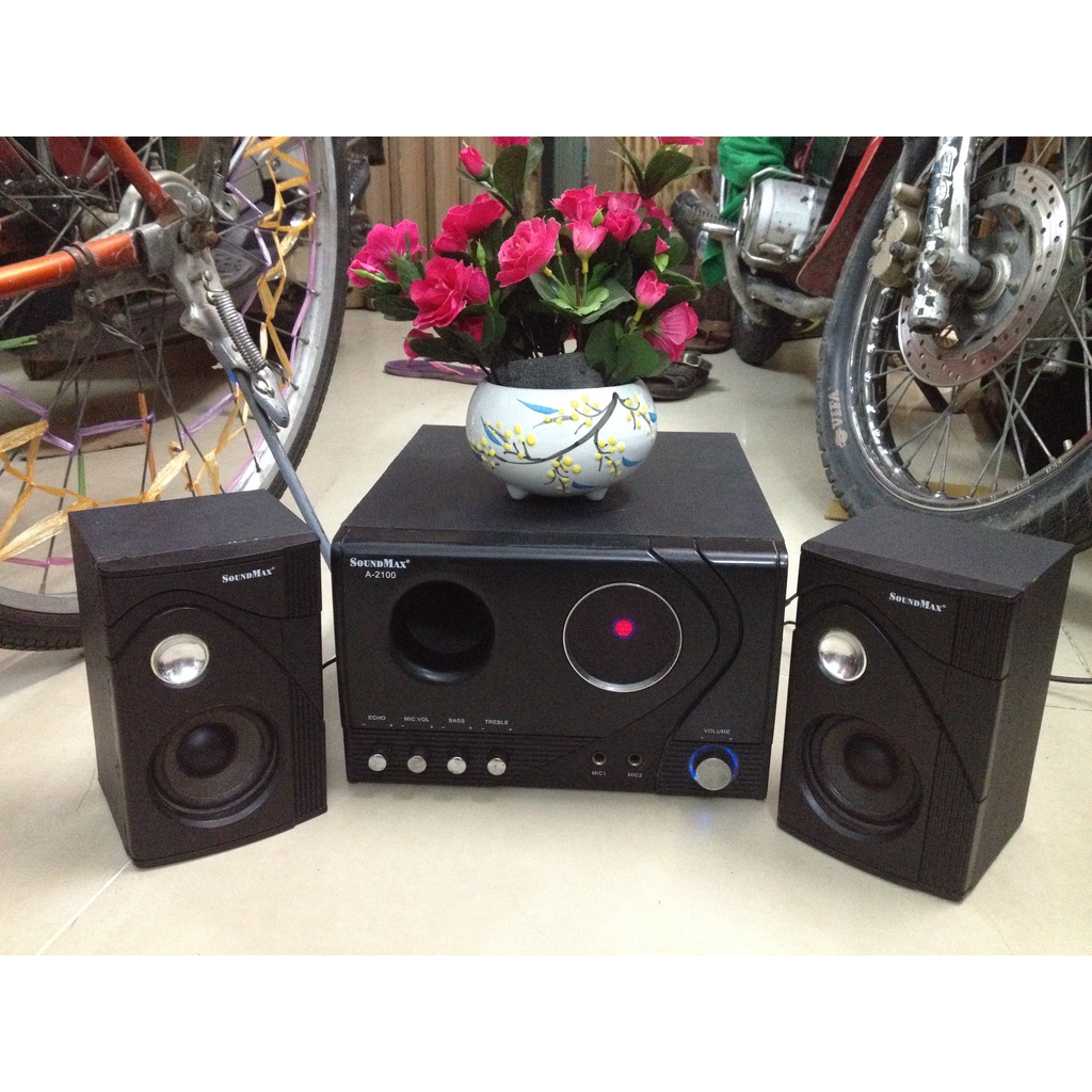Loa vi tính SOUNDMAX 2.1 2100 còn mới giá rẽ