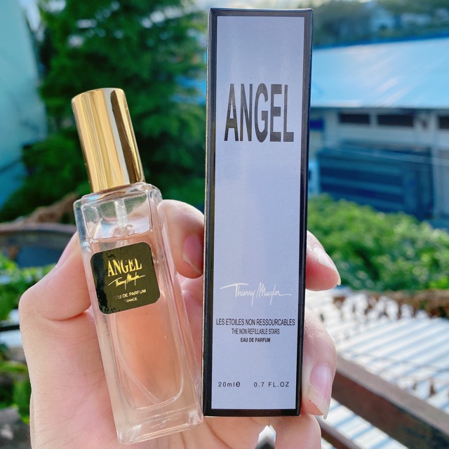 Angle Thierry Mugler