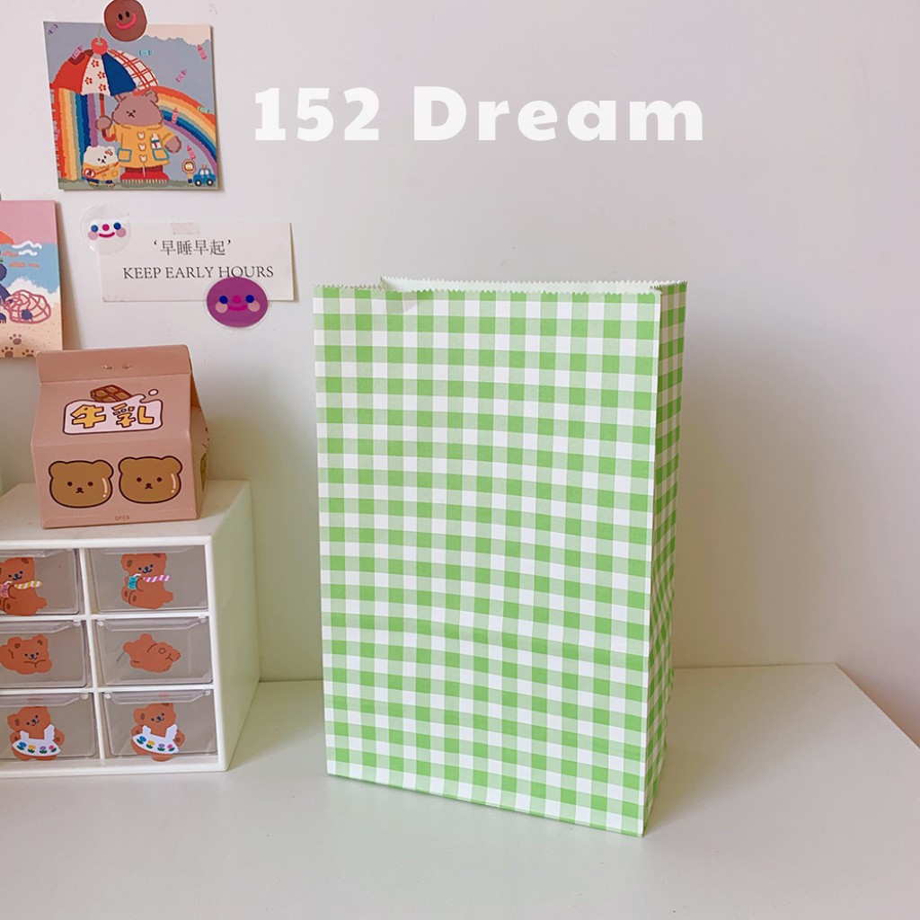 Túi Giấy Tặng Quà Kẻ Caro Phong Cách Hàn Quốc (KÈM ẢNH THẬT) | BigBuy360 - bigbuy360.vn