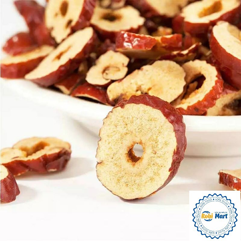 Táo đỏ thái lát RobiMart - Khối lượng: 100gr