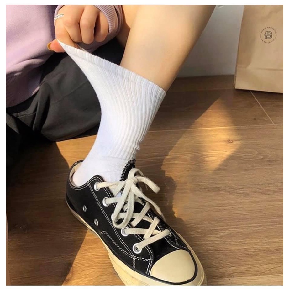 Tất vớ nam nữ cổ cao-Tất vớ cao cổ dệt kim đen trắng,phong cách vintage Hàn Quốc chất liệu coton êm chân thấm hút mồ hôi