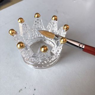 Kệ gác bút cọ gạt tàn