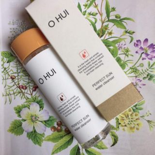 Nước tẩy trang ohui