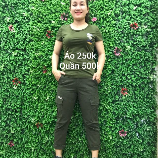 Bộ quần áo lính màu xanh cho nữ