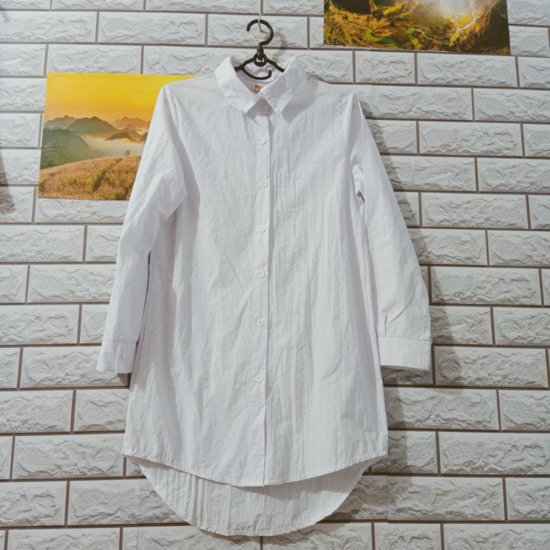 Áo sơ mi trắng tay dài fom dài hàng 2hand rất đẹp