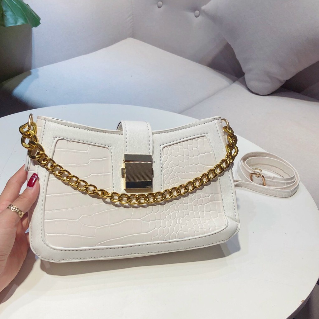 Túi Thời Trang Nữ Xích Vàng Da Rắn Siêu Hot