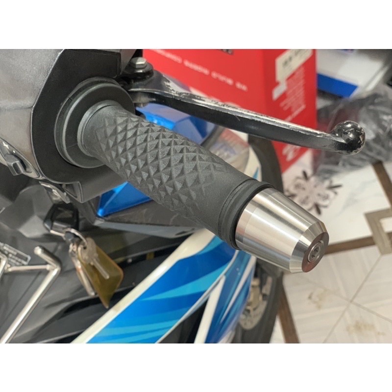 Gù Tay Lái inox 304 Đặc Gắn Mọi Dòng Xe Nặng 350g [Giá 1Cặp]