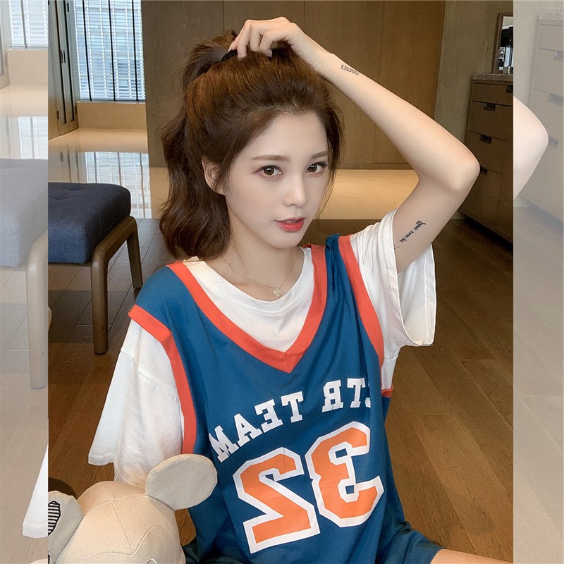 Set Áo Thun Form rộng mix gile | BigBuy360 - bigbuy360.vn