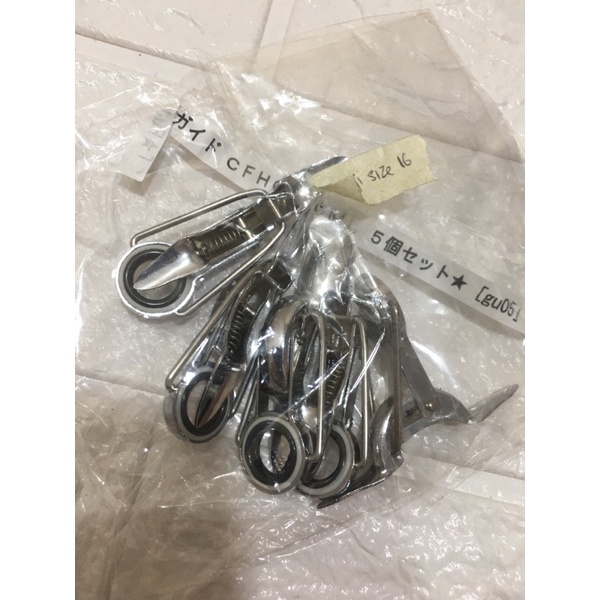 KHOEN FUJI GẬP LÕI ĐÁ XÁM