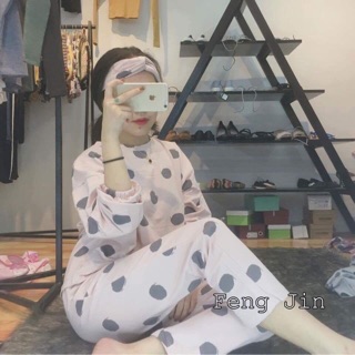 Bộ đồ chấm bi