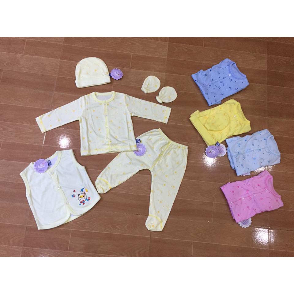 Bộ Sơ Sinh Cài Giữa Quần Liền Tất Baby Mommy ( Cho bé 3-7kg )