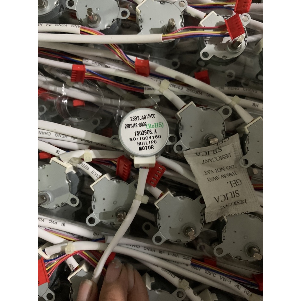 Moto cánh vẫy cho máy điều hòa casper