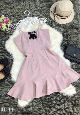 Đầm 2 Dây Đuôi Cá Tag Nơ Tiểu Thư