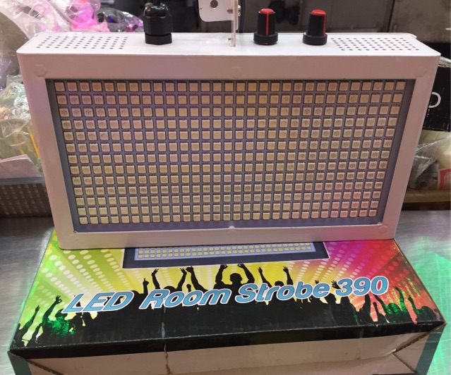 Đèn led chớp 390 bóng trắng- nhiều màu