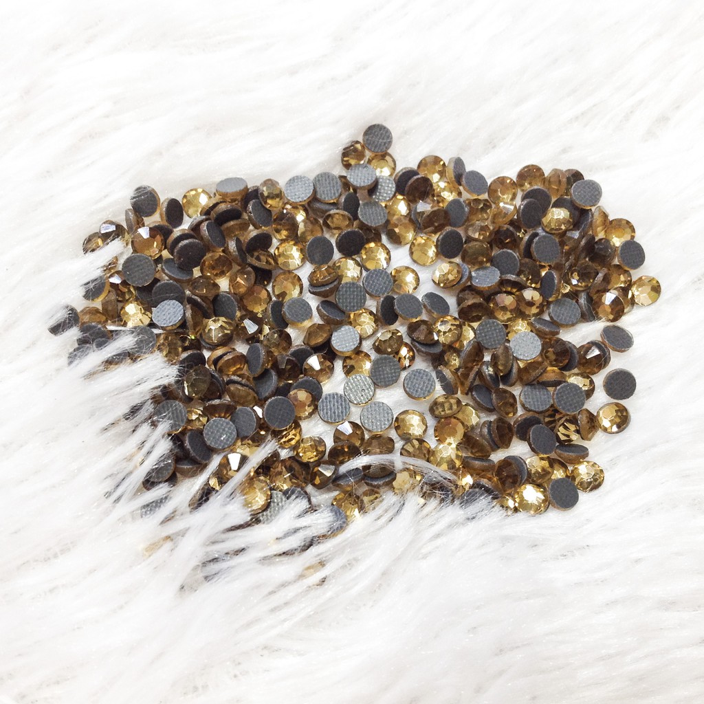 Đá xoàn ủi nhiều màu size 4mm sticker dán nhiệt gói 120 viên 4ly đính kết áo