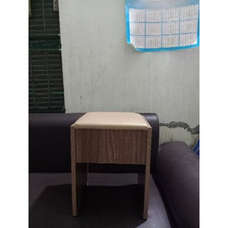 GHẾ ĐÔN BÀN TRANG ĐIỂM