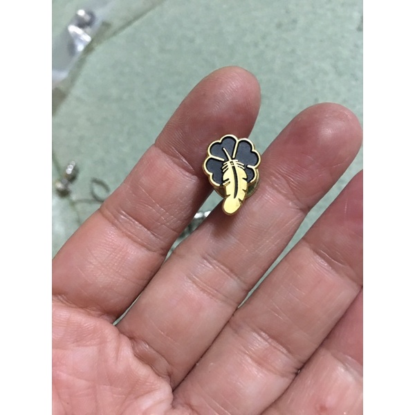 Pin cài áo thời trang si tuyển Nhật