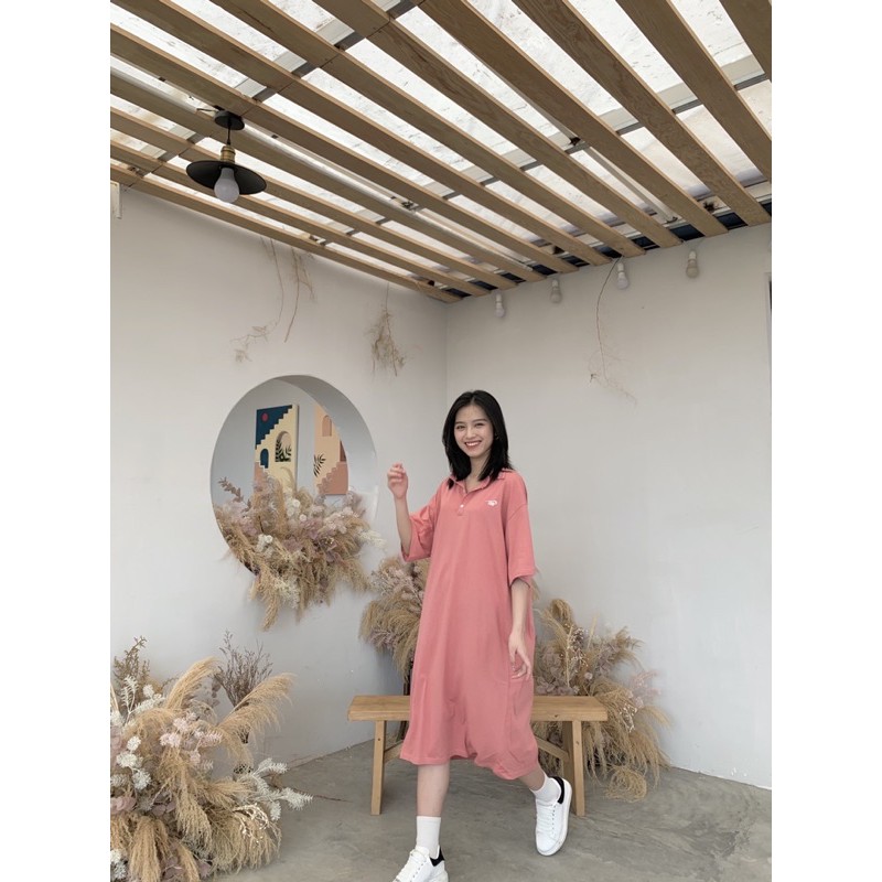 V202 - VÁY POLO CHỮ NỔI