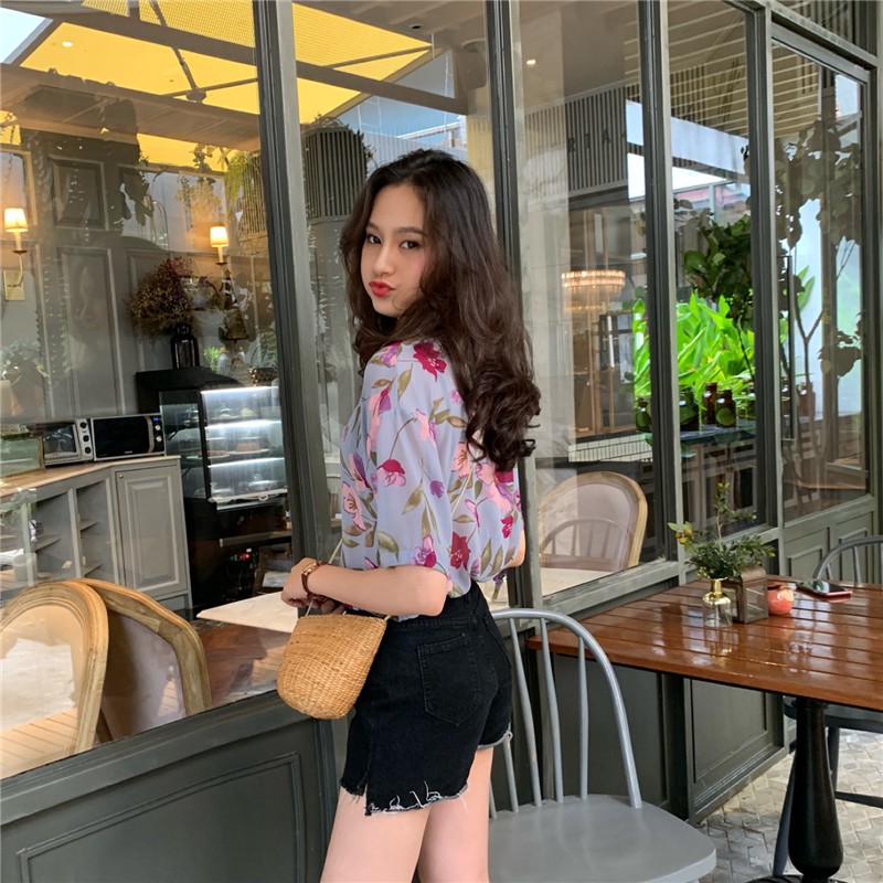 Áo sơ mi GENAISHA tay ngắn cổ chữ V họa tiết hoa thời trang duyên dáng cho nữ