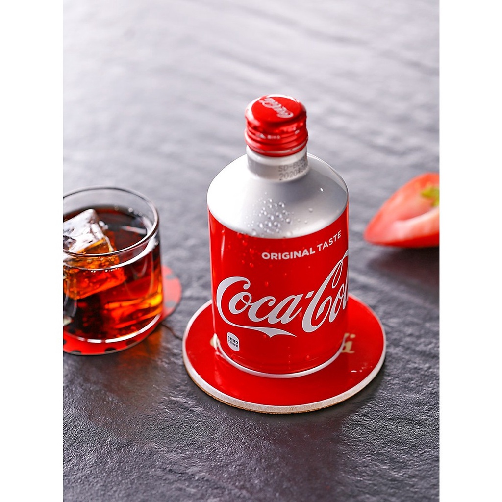 Coca Cola nắp Vặn 300ml Nhật Bản - Date mới - Uống là mê