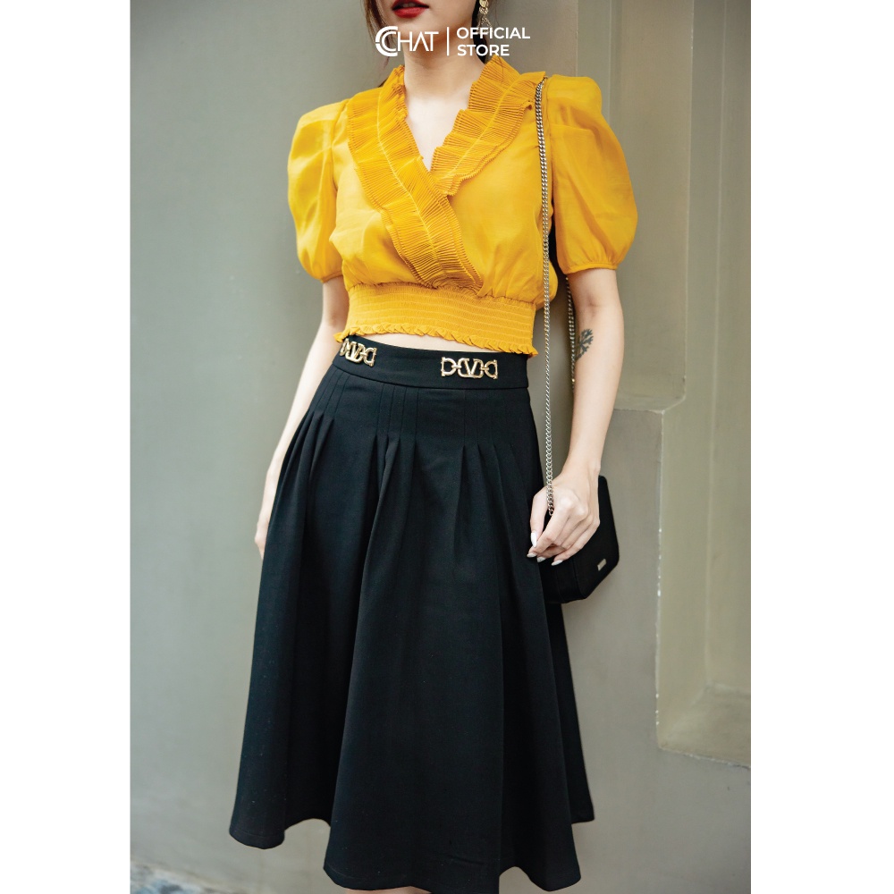 Áo phối bèo dập ly cổ V CCHAT