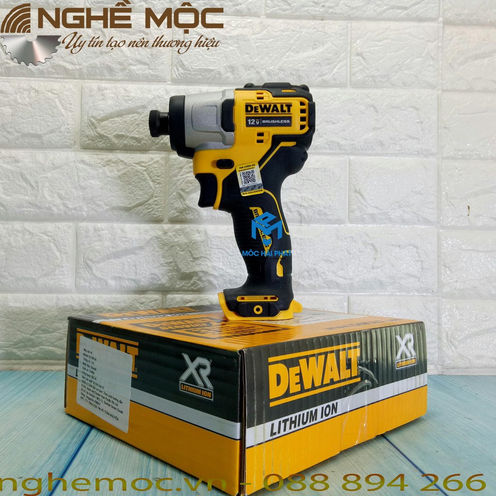 máy vặn vít dùng pin DEWALT 12V DCF801